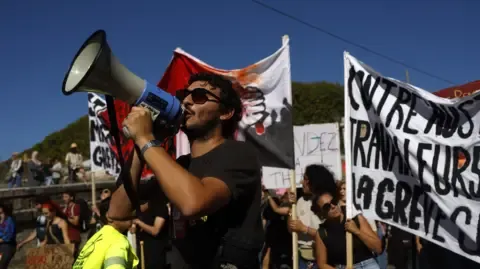France-Wide Walkouts Erupt Against Fiscal Slashing