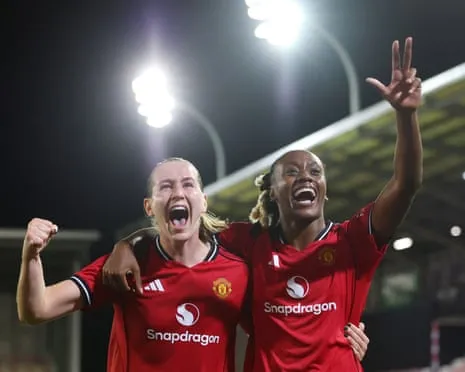 E. Terland's Treble Sends United Through to The UCL Main Draw