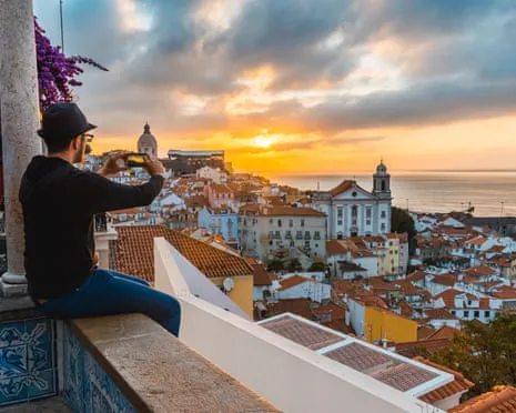 What's Driving Countless People from the US Moving to Portugal?